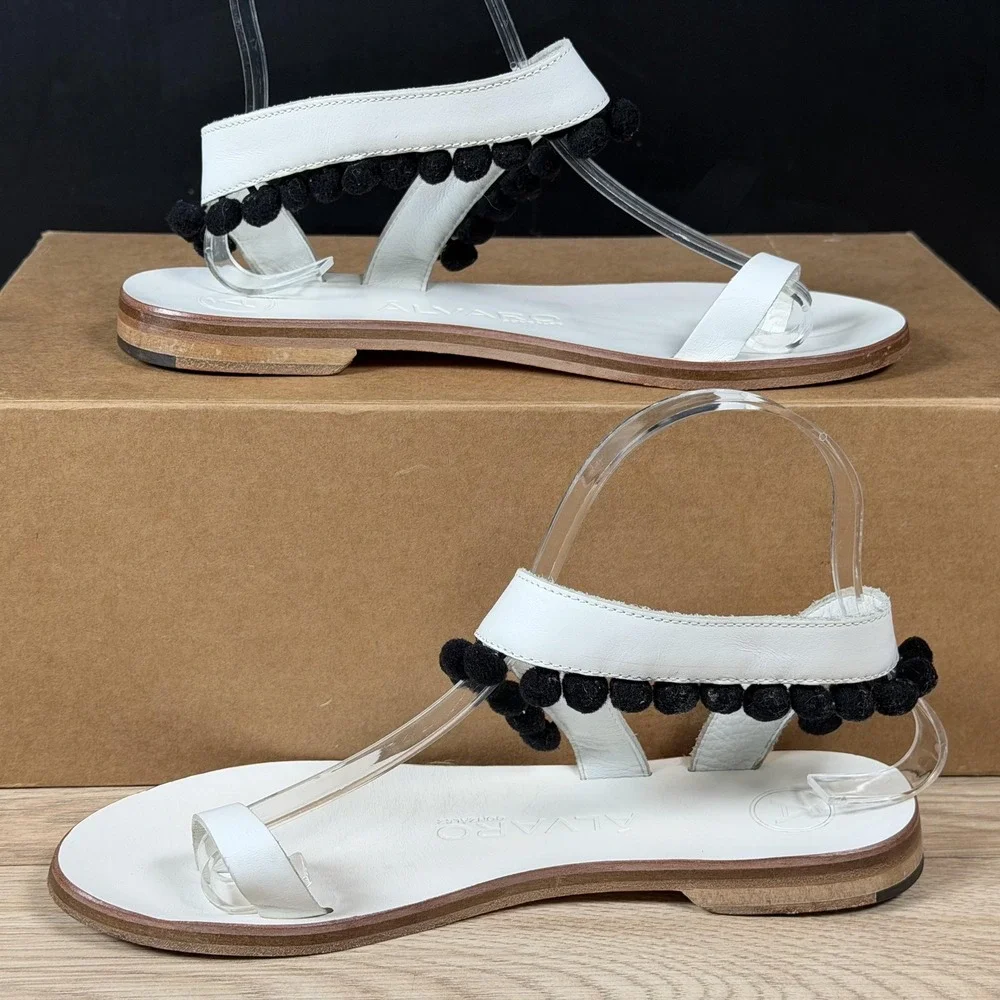 Alvaro Gonzalez Sandals Women 7.5 8 White Black Pom Pom Leather Flat Italy Made